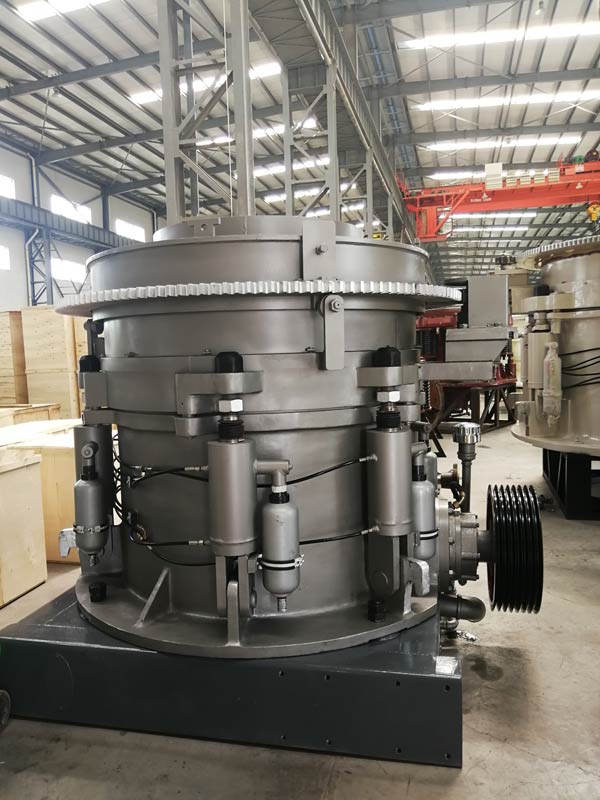 Multi-cylinder hydraulic cone crusher
