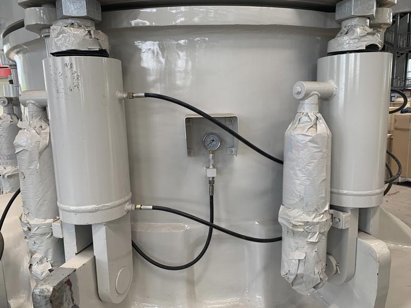 maintain the cone crusher