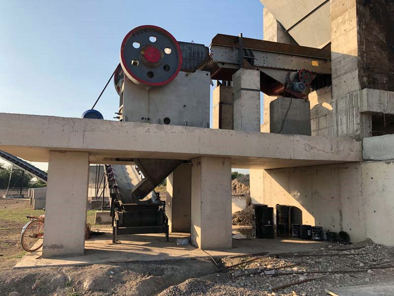 vibrating feeder and jaw crusher