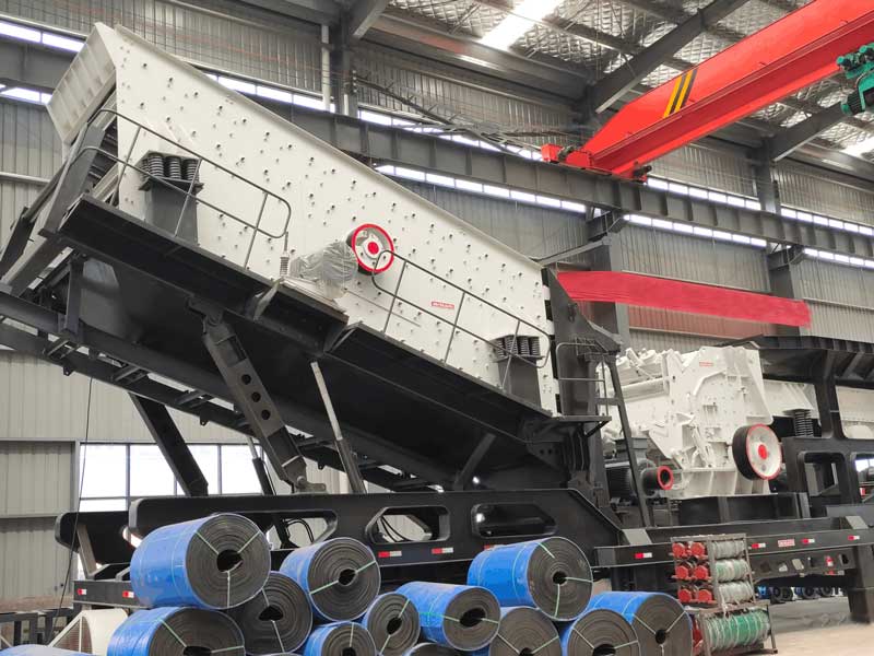 mobile crushing plant