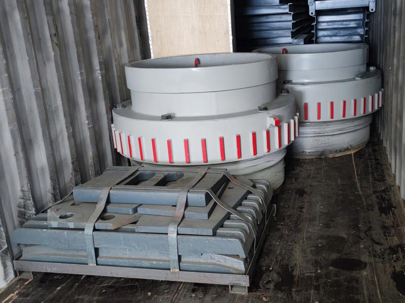 APC-132C-M cone crusher in container