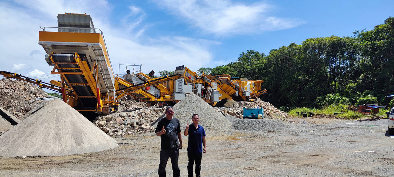 Support Client with ANDAMINE rock crushing machine for sale