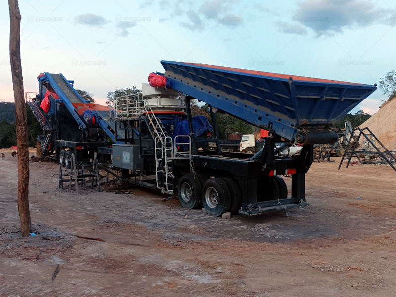 Mobile Crusher Plant in Malaysia for Sarawak Airport expansion project