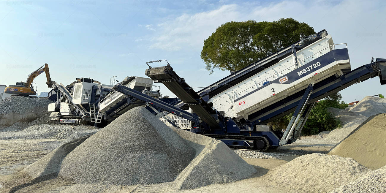 crawler chassis mobile crushing plants at Malaysia site