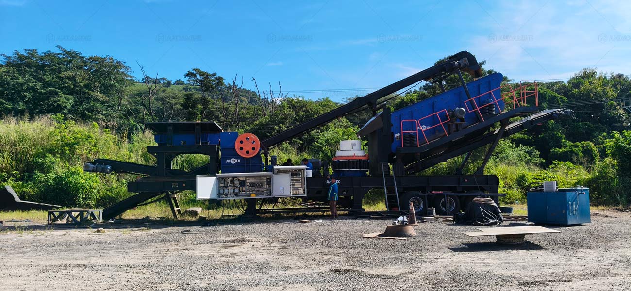 4-in-1 mobile crushing plant in El Salvador