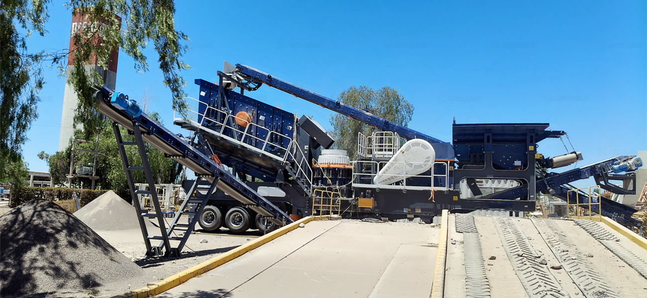 APY60 model 4-in-1 mobile crushing plant in Argentina