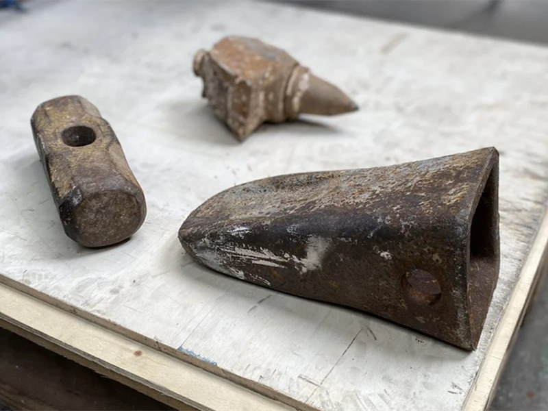 Tramp Metal has bad influence