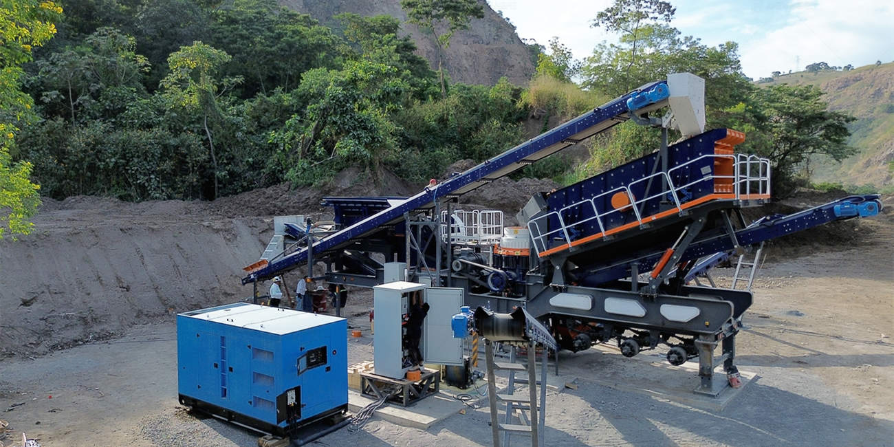 new technology 4-in-1 wheel chassis mobile crushing plant
