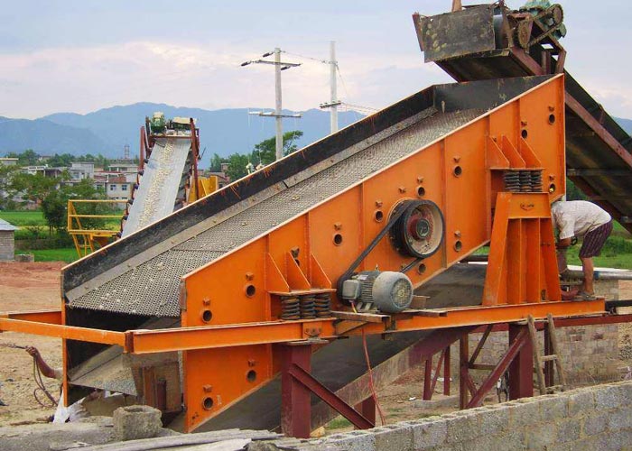 vibrating screen of crusher plant