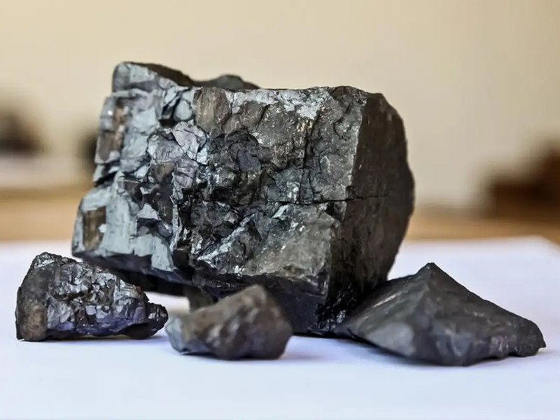 Manganese ore