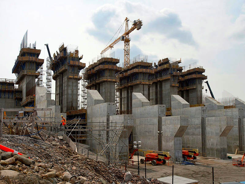 Canada Hydroelectric Dams construction