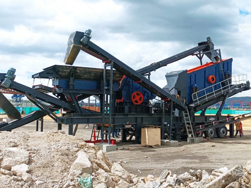 mobile impact crushing plant installed and used in Colombia for metro construction projects